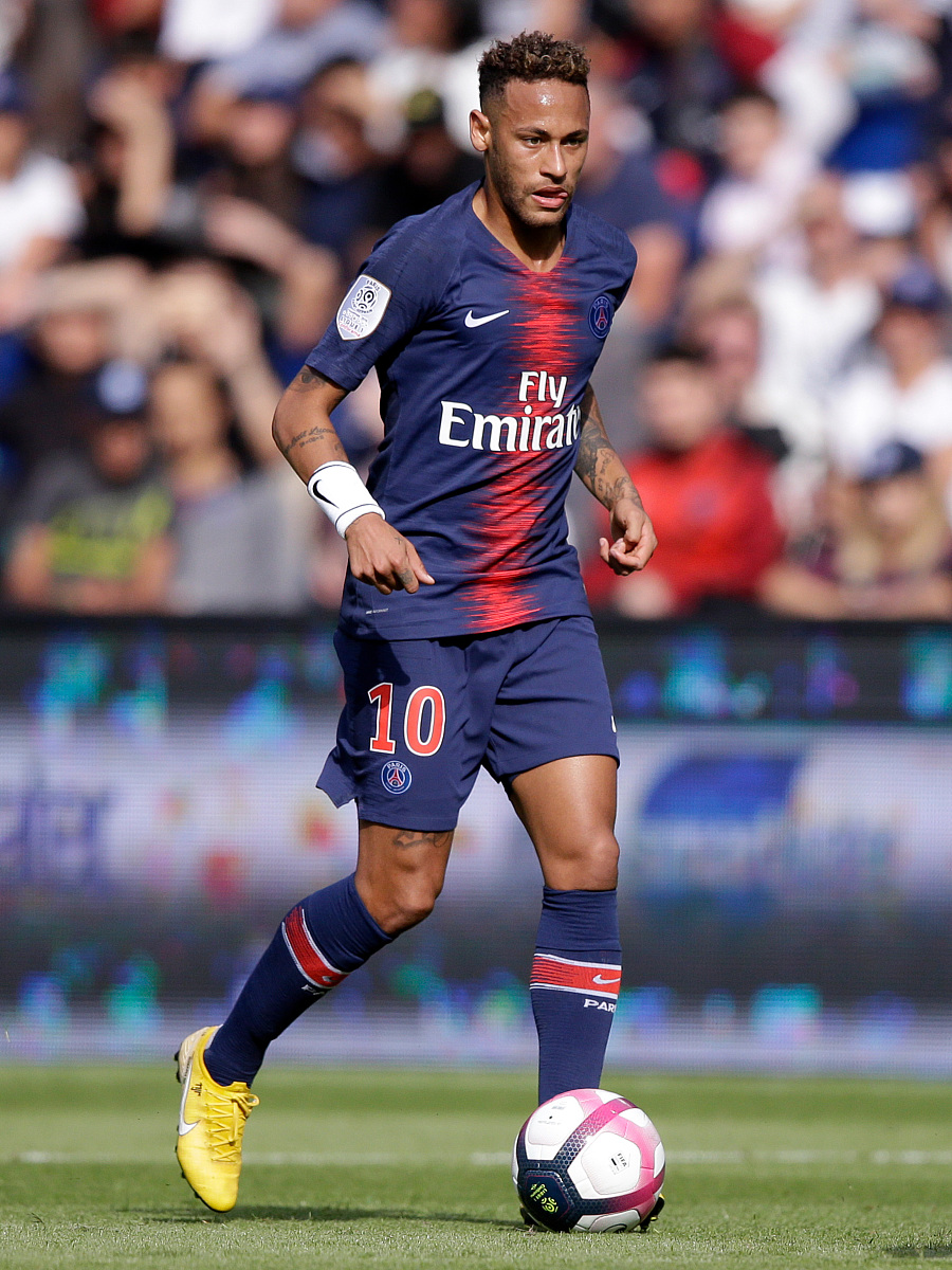 在后防线上 在后防线上