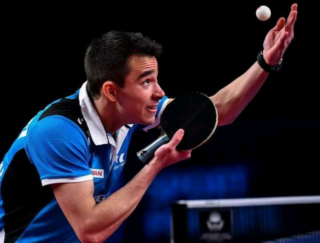 黄雅琼的离 黄雅琼的离